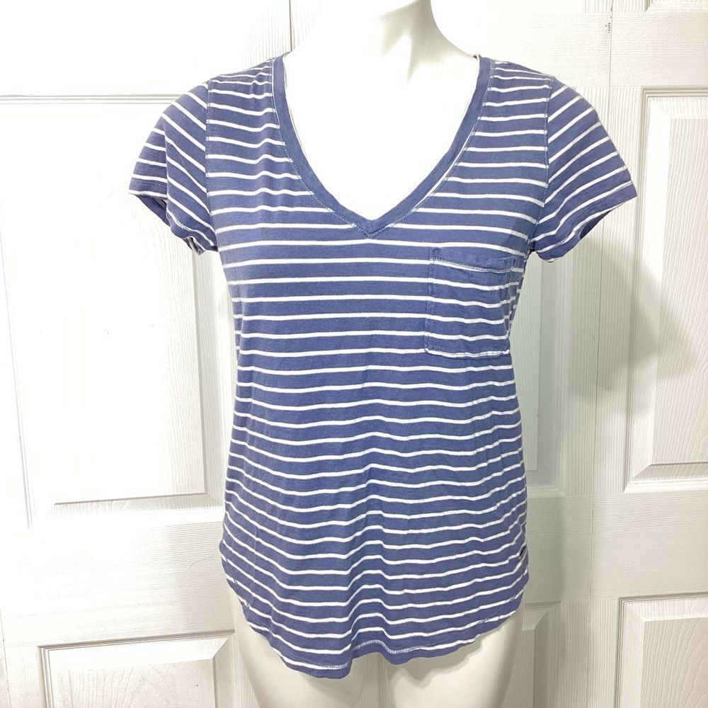 Abercrombie & Fitch A&F Essentials Stripped T- Shirt
